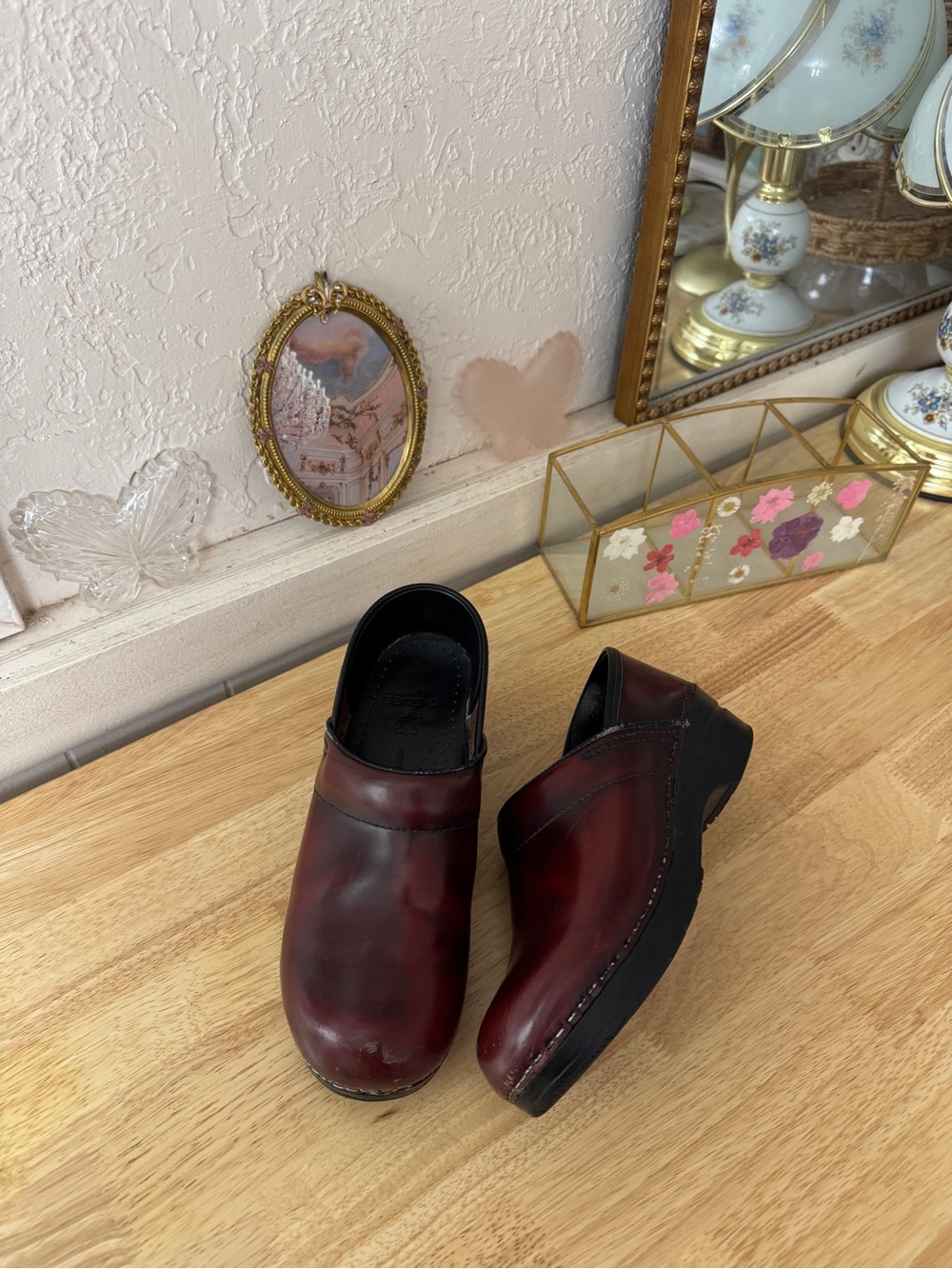 Whimsical Dansko Burgundy Red Leather Professional Clogs Comfort Shoes EU 38